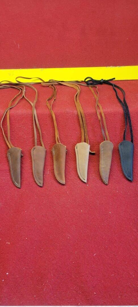 4 neck knife hand made beaded knife sheaths - Kentucky Leather
