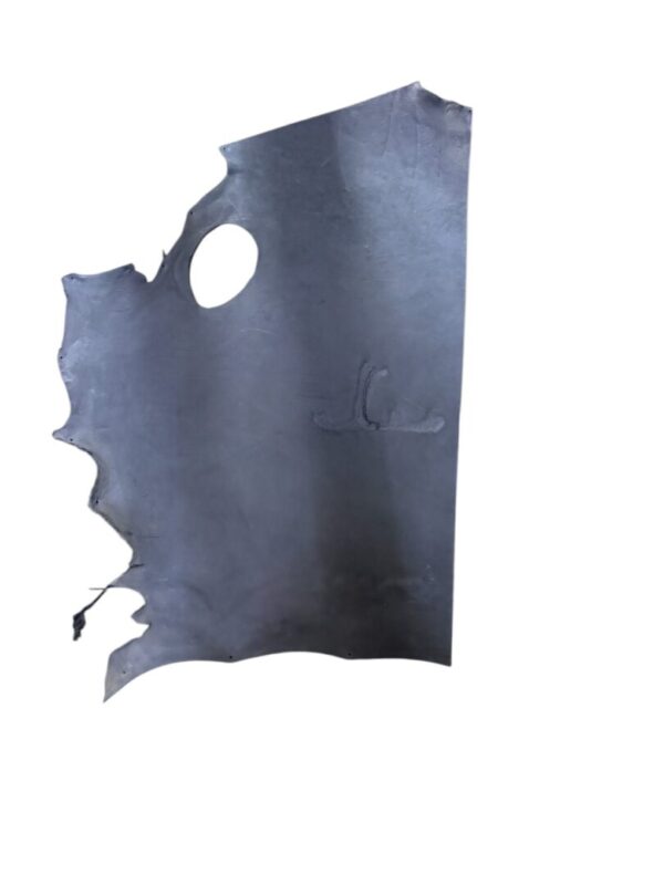 WQDF5920 Irregularly shaped dark leather hide with hole.
