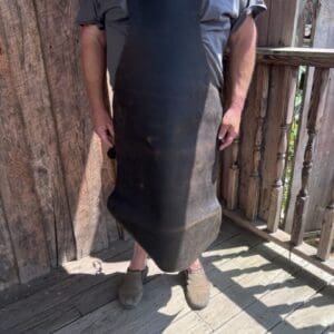 Straps Adjusted Thirty Eight Inches Long Leather Apron