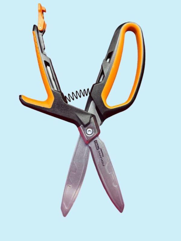 AVKC0724 Orange handled Fiskars Pro shears.