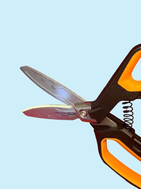 WHMX7003 Orange handled Fiskars Pro shears.