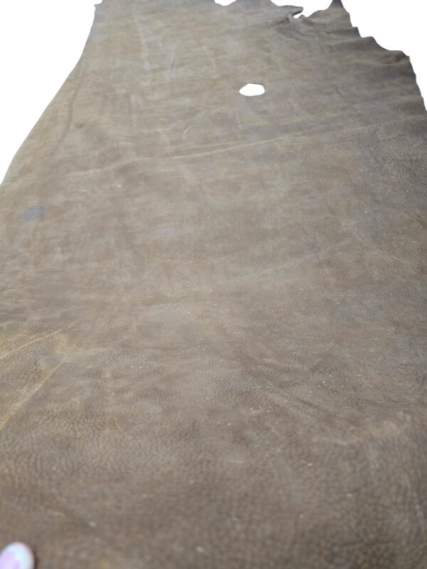 20260502_153329 Med. Brown Oil Tan Cowhide 4/5 oz. 02-63