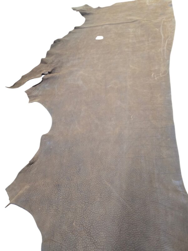 20260502_153335 Med. Brown Oil Tan Cowhide 4/5 oz. 02-63
