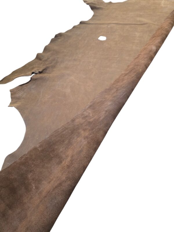 20260502_153345 Med. Brown Oil Tan Cowhide 4/5 oz. 02-63