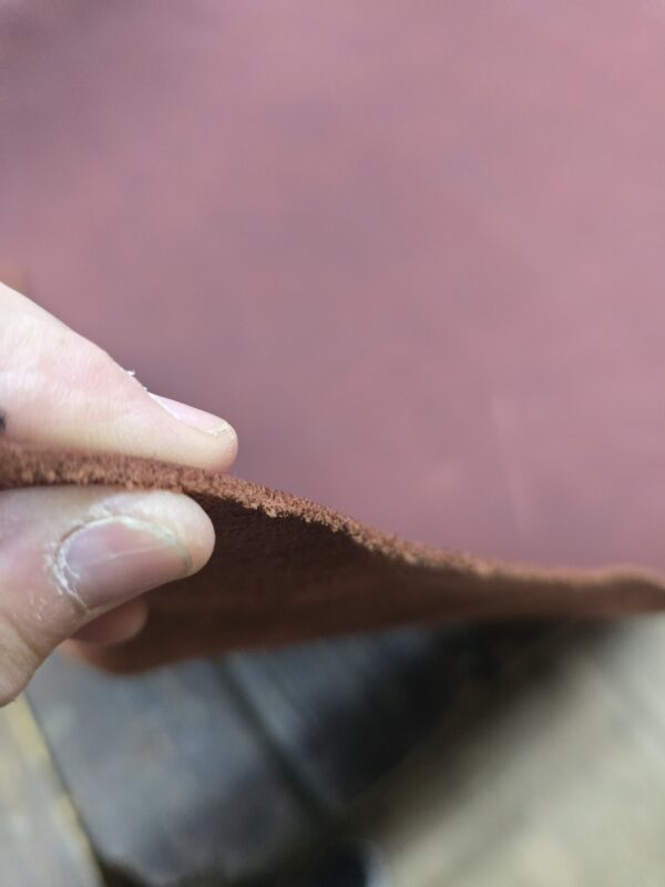 Burgandy Oil Tan Cowhide 4/5 oz. 02-72