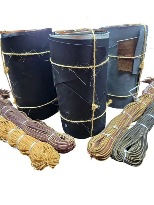 Roll of Leather and Lace  (FRONTROOM)