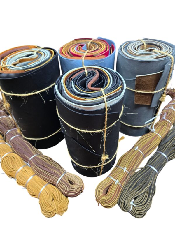 Roll of Leather and Lace  (FRONTROOM)